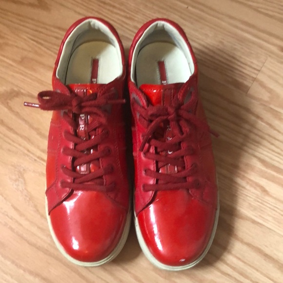 Red Prada sneakers - Picture 1 of 4